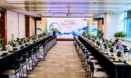 中泰插花培训学校